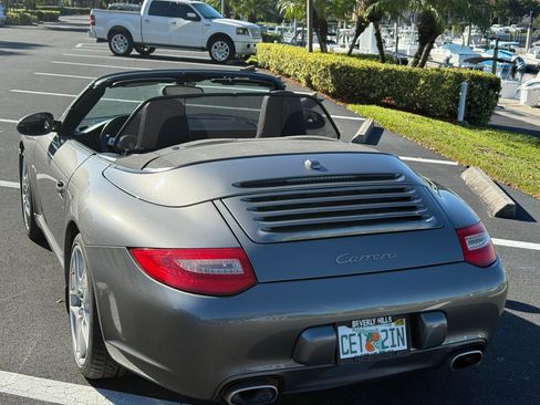 Used 2011 Porsche 911 Carrera image 1