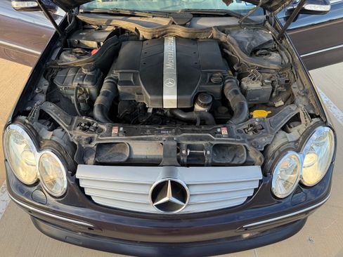 Used 2003 Mercedes-Benz CLK 320 Coupe image 11