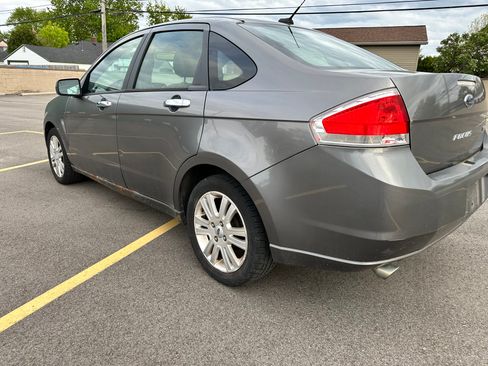 Used 2010 Ford Focus SEL FWD image 5