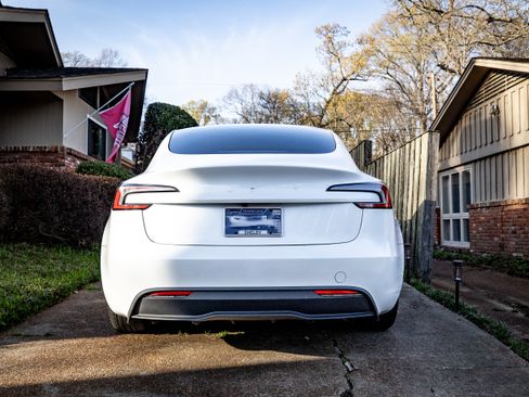 Used 2024 Tesla Model 3 Long Range image 5