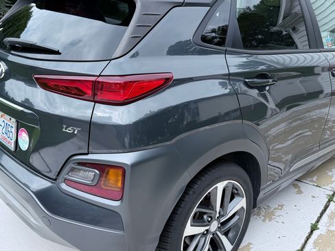 Used 2019 Hyundai Kona Limited FWD image 6