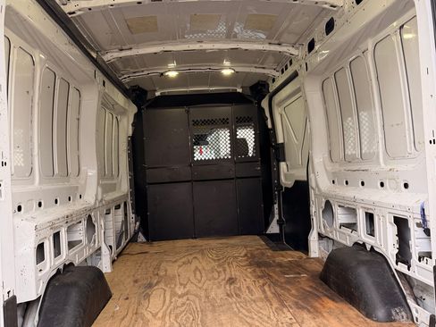 Used 2015 Ford Transit 250 148 Medium Roof image 14
