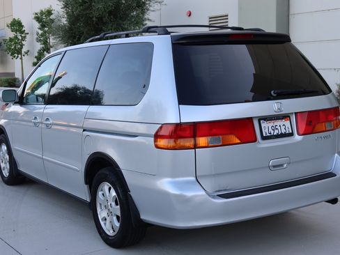Used 2002 Honda Odyssey EX image 8