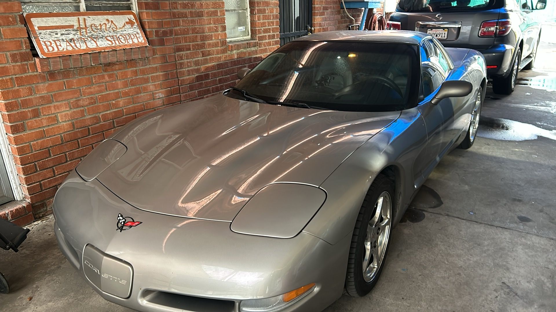 Used 2002 Chevrolet Corvette Coupe w/ Preferred Equipment Group2 RWD image 5