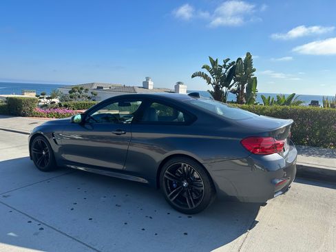 Used 2015 BMW M4 Coupe 2D image 2