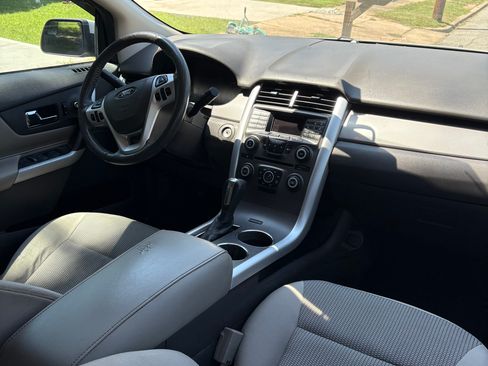 Used 2012 Ford Edge SEL FWD image 6