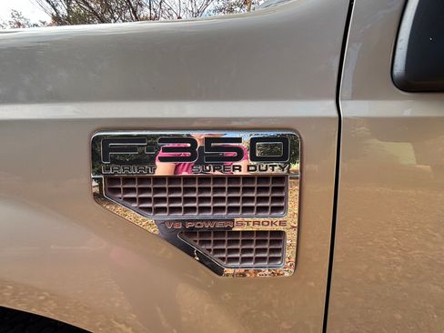 Used 2010 Ford F350 Lariat image 31