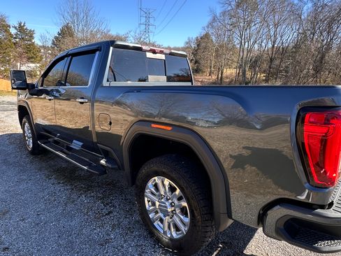 Used 2020 GMC Sierra 2500 Denali w/ Denali Ultimate Package image 24