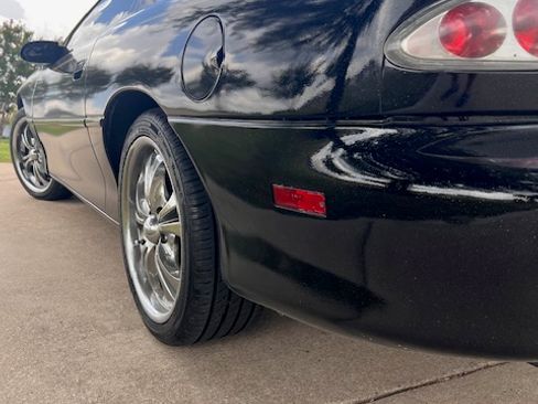 Used 1996 Chevrolet Camaro LT image 14
