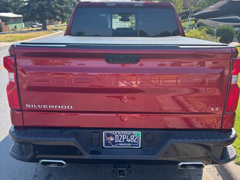 Used 2023 Chevrolet Silverado 1500 LT Trail Boss w/ LT Trail Boss Premium Package AWD/4WD image 9
