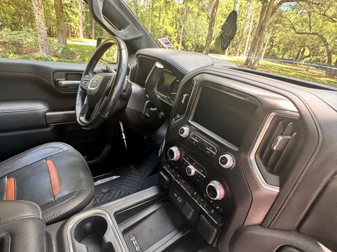 Used 2020 GMC Sierra 1500 AT4 w/ AT4 Premium Package AWD/4WD image 20