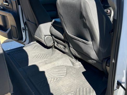 Used 2020 Chevrolet Silverado 1500 LT w/ All-Star Edition image 8