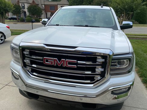 Used 2017 GMC Sierra 1500 SLT RWD image 1
