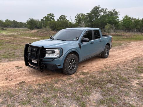 Used 2023 Ford Maverick XL w/ Equipment Group 100A Standard image 1