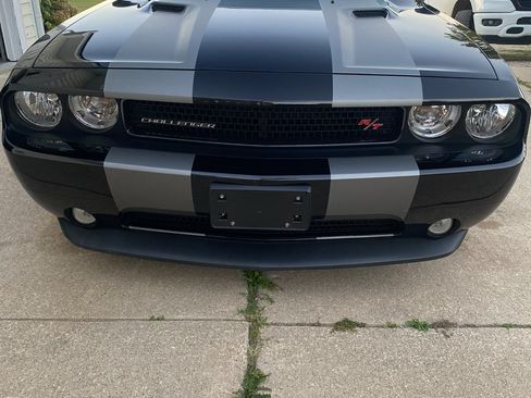 Used 2013 Dodge Challenger R/T Plus image 1