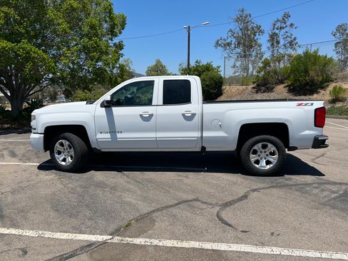 Used 2016 Chevrolet Silverado 1500 LT w/ All Star Edition image 16