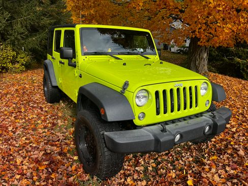 Used 2016 Jeep Wrangler Unlimited Sport w/ Quick Order Package 24S image 2