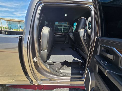 Used 2021 RAM 2500 Tradesman AWD/4WD image 27