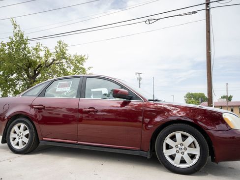 Used 2007 Mercury Montego Luxury FWD image 1