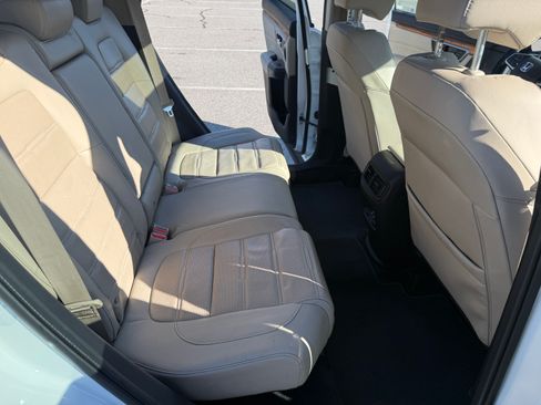 Used 2017 Honda CR-V EX-L image 18