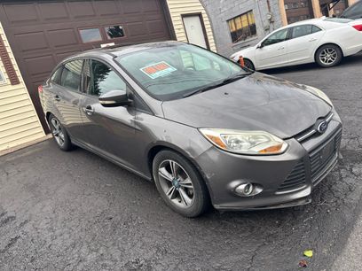 Used 2014 Ford Focus SE w/ SE Sport Package