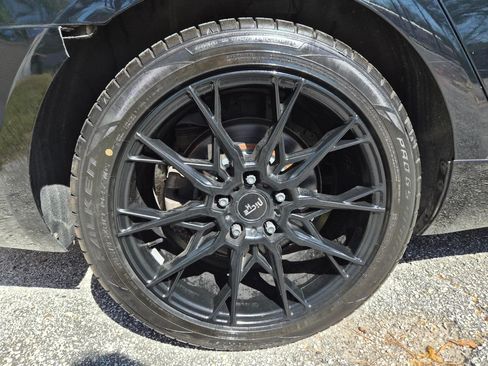 Used 2017 Cadillac XTS Luxury image 1