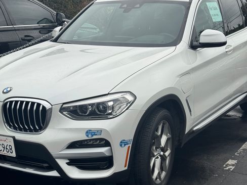 Used 2021 BMW X3 xDrive30e w/ Premium Package image 5