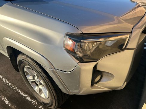 Used 2015 Toyota 4Runner SR5 image 13