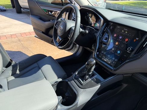 Used 2023 Subaru Outback Onyx Edition image 8