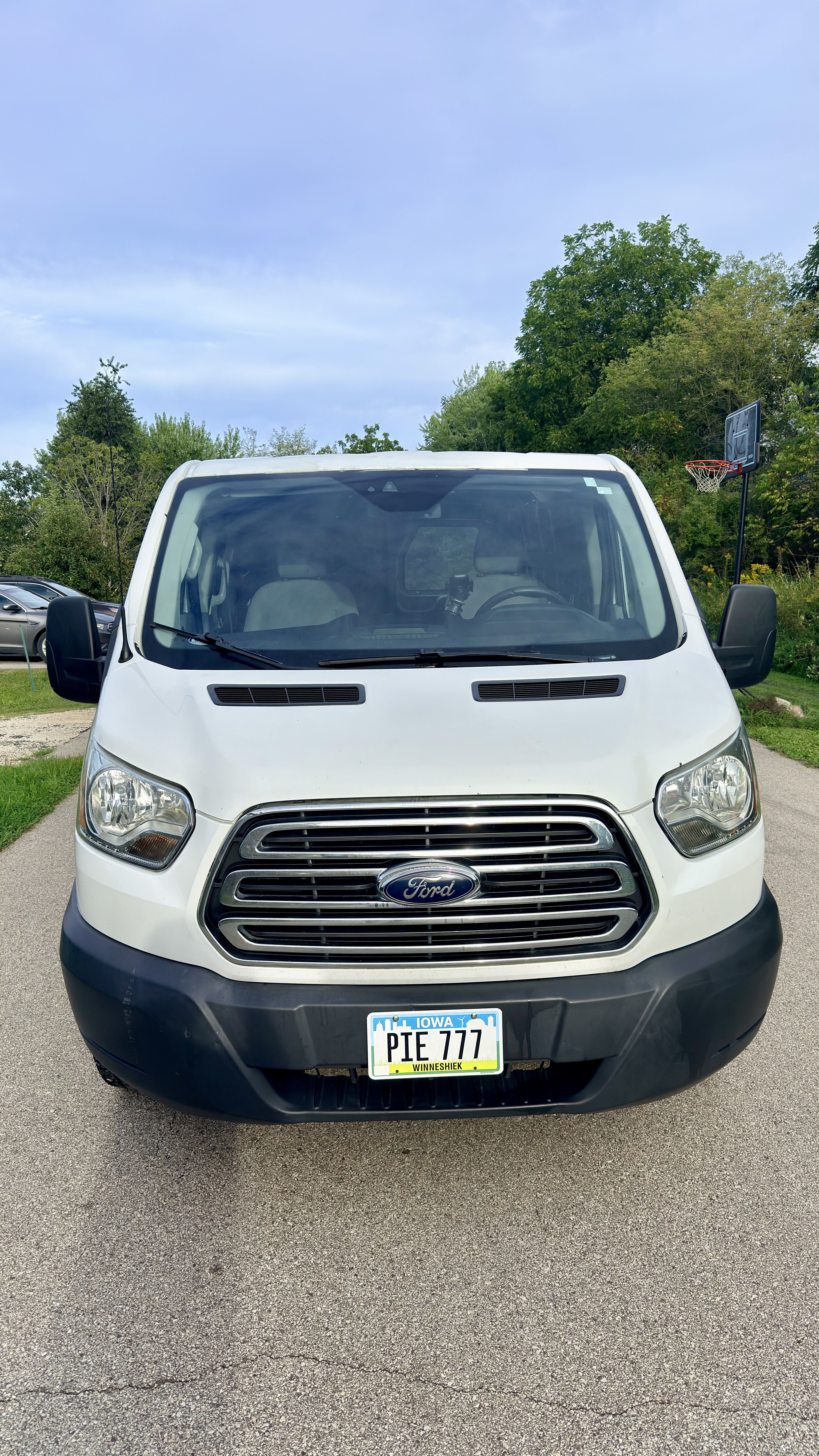 Used 2016 Ford Transit 250 130 Low Roof w/ Exterior Upgrade Package RWD image 15