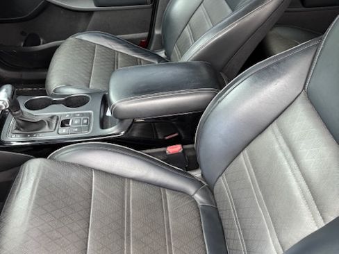 Used 2016 Kia Sorento SX w/ SXL Technology Package image 15