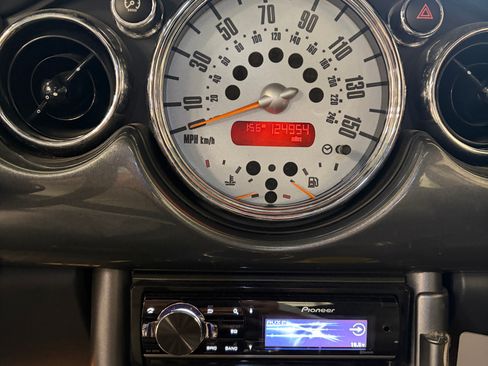 Used 2005 MINI Cooper S FWD image 26