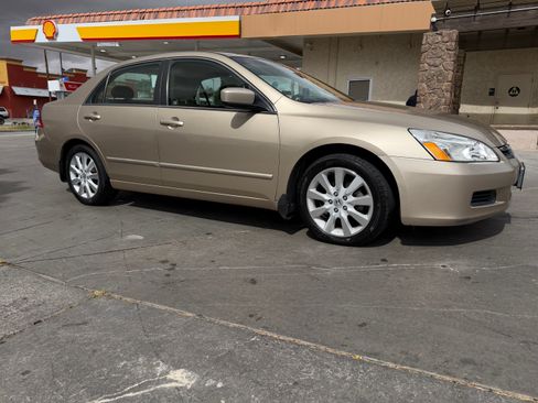 Used 2007 Honda Accord EX-L image 8