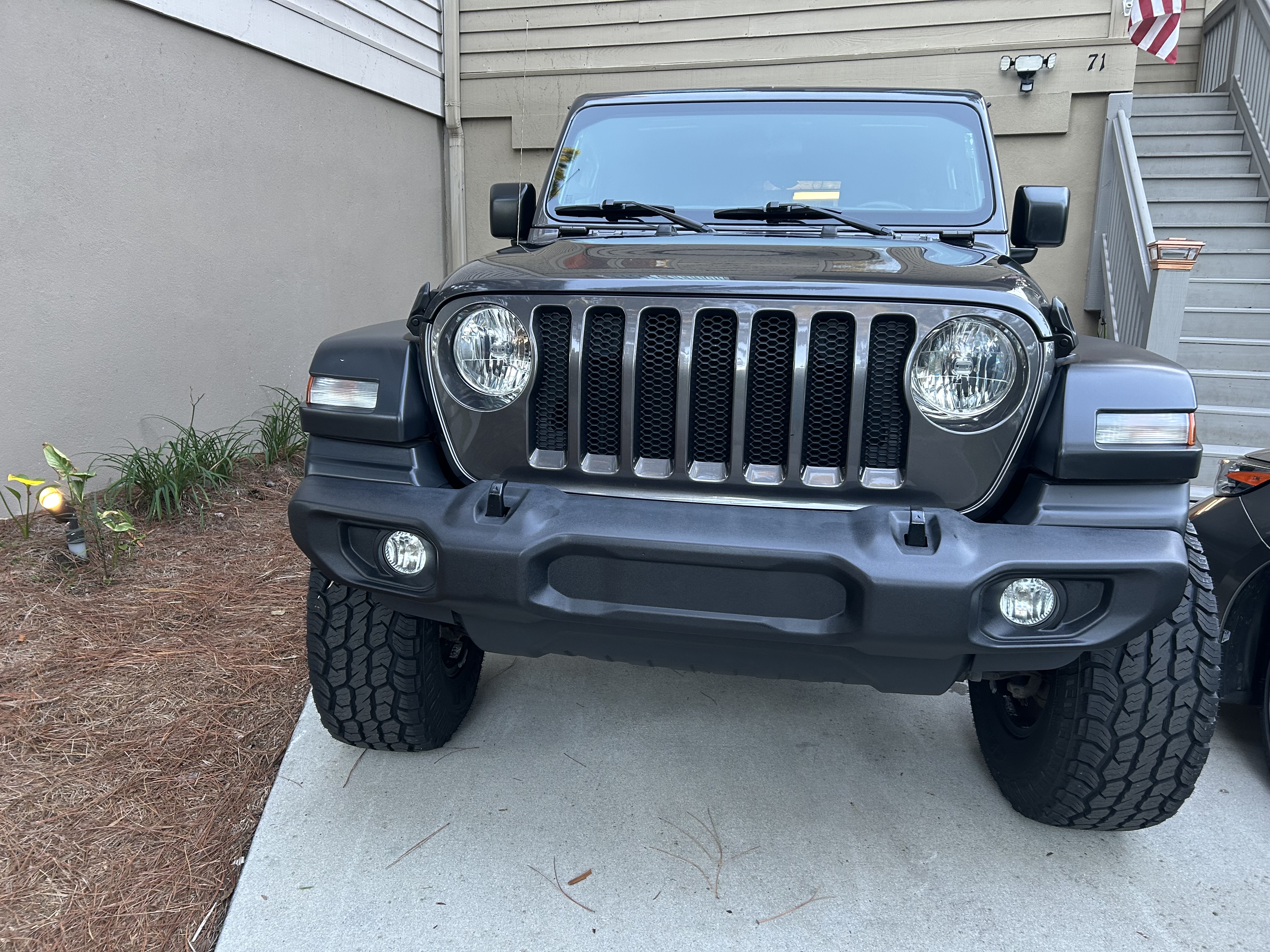 Used 2018 Jeep Wrangler Unlimited Sport S AWD/4WD image 12