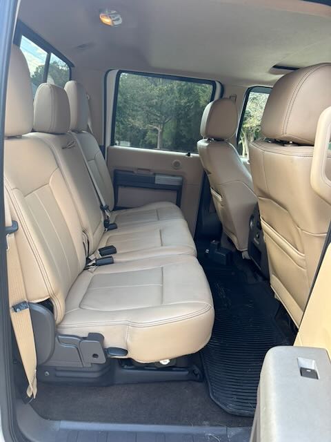 Used 2016 Ford F250 Lariat w/ Lariat Ultimate Package AWD/4WD image 26