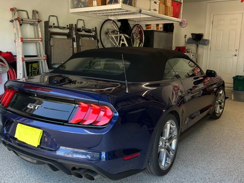 Used 2019 Ford Mustang GT Premium w/ Equipment Group 401A RWD image 5