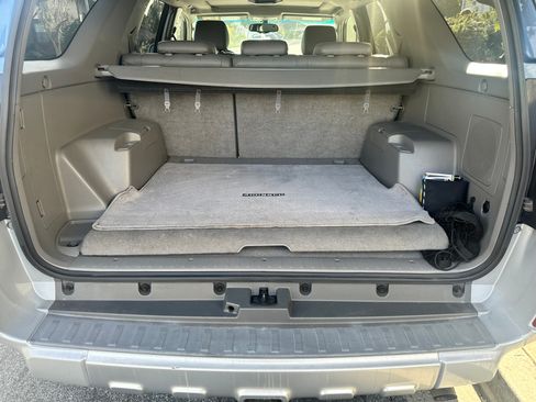 Used 2003 Toyota 4Runner Limited image 10