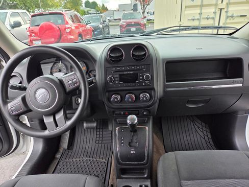 Used 2014 Jeep Patriot Sport w/ Power Value Group image 13