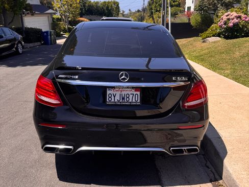 Used 2019 Mercedes-Benz E 63 AMG S image 12