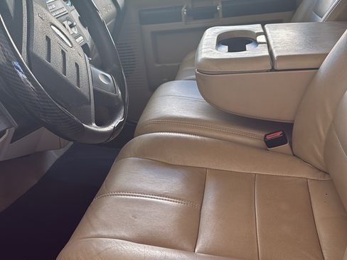Used 2010 Ford F250 XLT RWD image 4