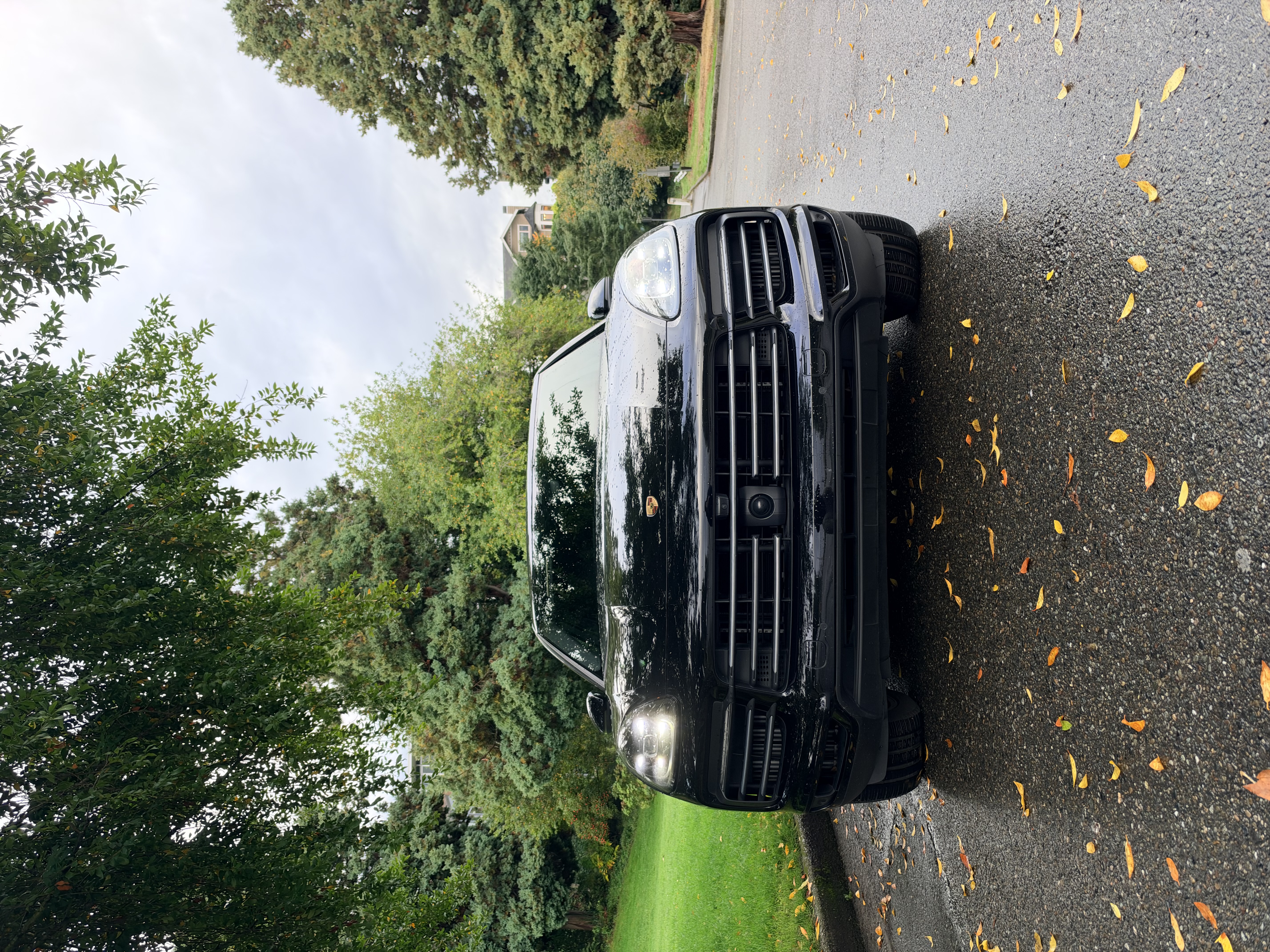 Used 2019 Porsche Cayenne E-Hybrid AWD/4WD image 5