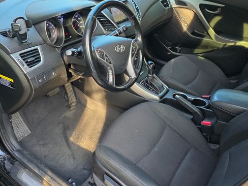 Used 2016 Hyundai Elantra Value Edition image 12