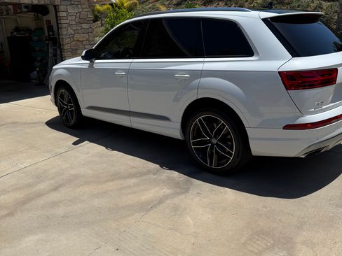 Used 2019 Audi Q7 2.0T Premium AWD/4WD image 13