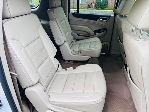 Used 2017 GMC Yukon XL Denali w/ Open Road Package AWD/4WD image 6