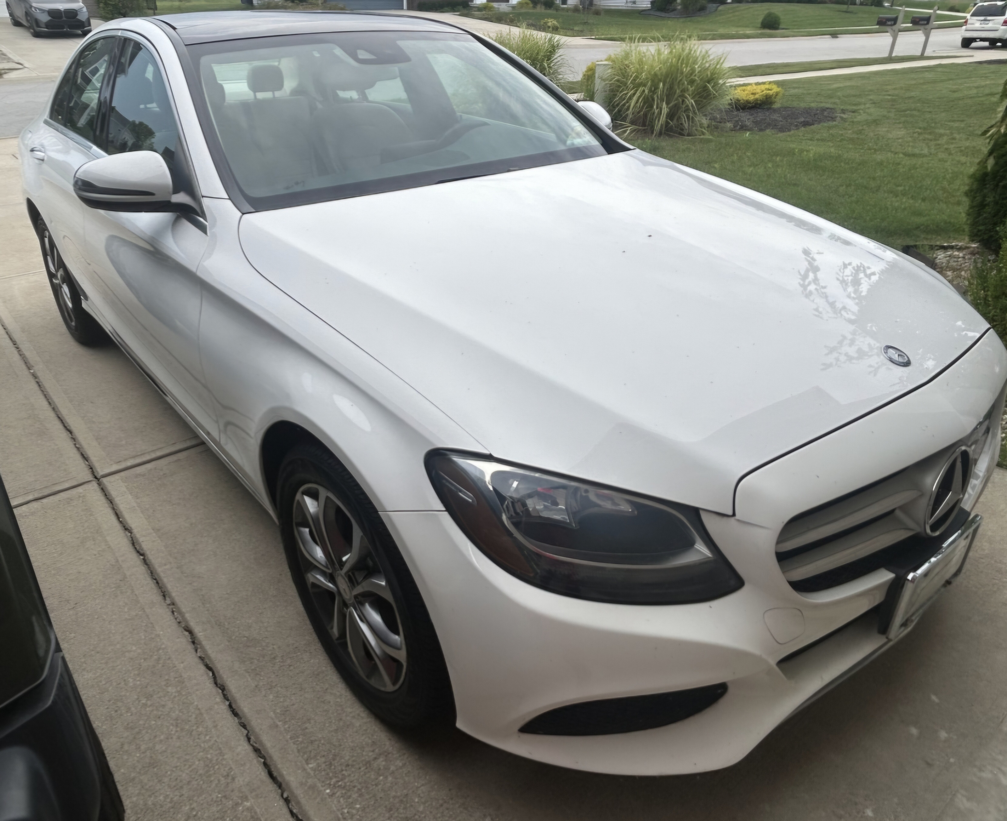 Used 2017 Mercedes-Benz C 300 4MATIC Sedan image 1