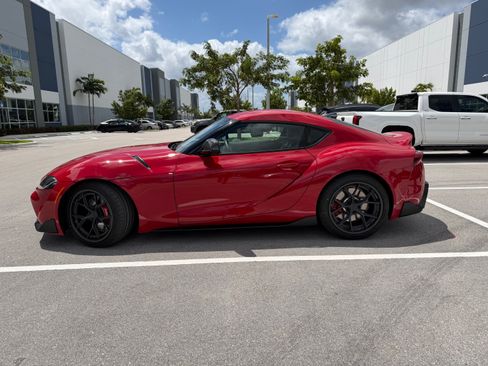 Used 2024 Toyota Supra RWD image 12