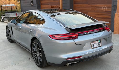Used 2018 Porsche Panamera image 4