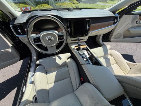 Used 2020 Volvo S90 T6 Inscription AWD/4WD image 8