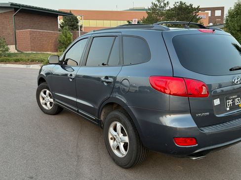 Used 2007 Hyundai Santa Fe GLS FWD image 5