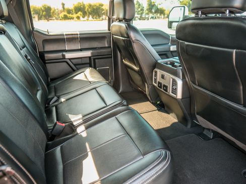 Used 2020 Ford F250 Lariat w/ Lariat Value Package AWD/4WD image 27